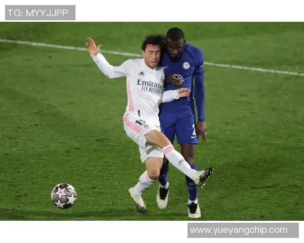 吕迪格的足球之路：从青涩少年到世界级后卫的成长历程