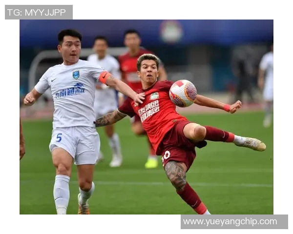 辽宁宏远迎战南通支云期待精彩对决双方球员全力以赴争夺胜利荣耀